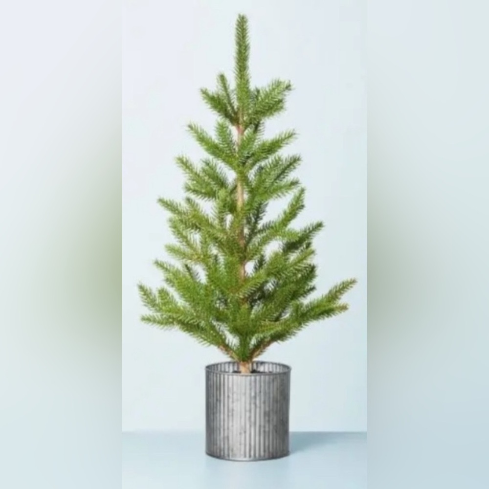 Set‎ of 2 🌲 Hearth & Hand faux tree in metal tub